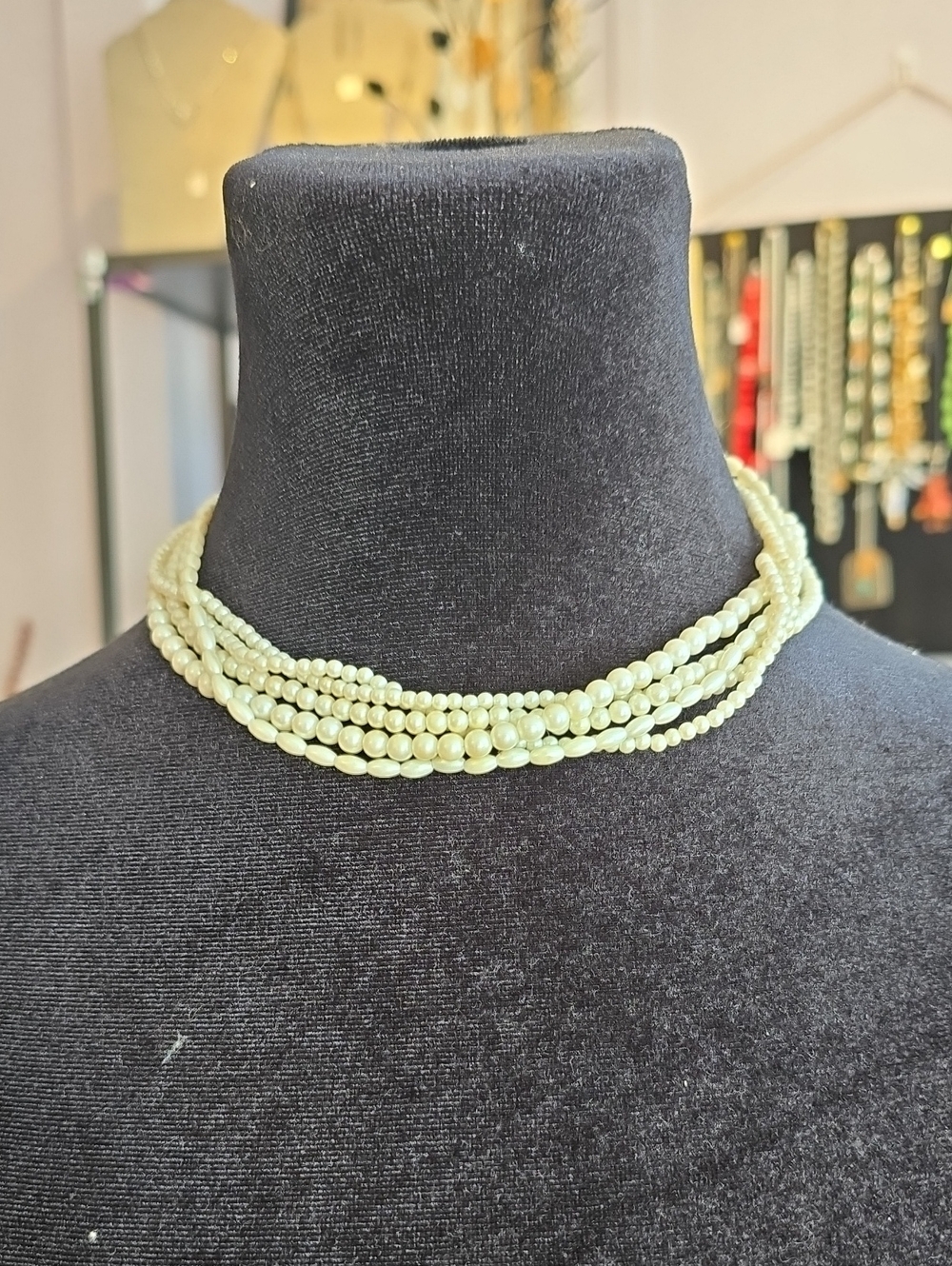 VTG Multi-Strand Pearl Choker Necklace